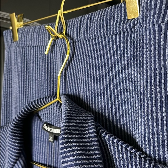 Blue Ribbed Knit Set with Flared Legs - Picture 5 of 5